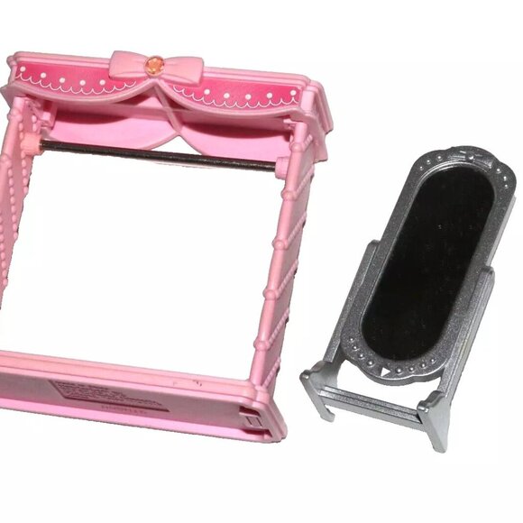 EPOCH sylvanian families boutique clothing rack and mirror - calico critters - Picture 2 of 4